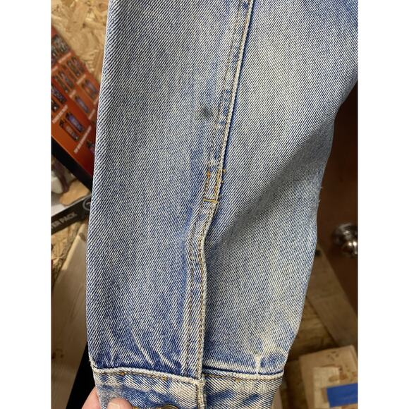 Vintage 1990’s Marlboro Denim Jacket With GUNS .N. ROSES patches. Size M - Picture 5 of 16